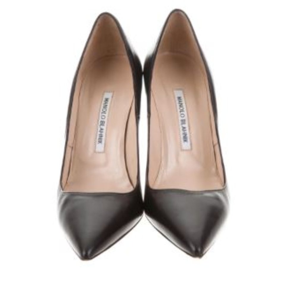 MANOLO BLAHNIK BB Pointed-Toe Pumps